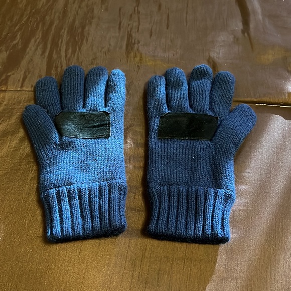 Winter gloves - Picture 2 of 3